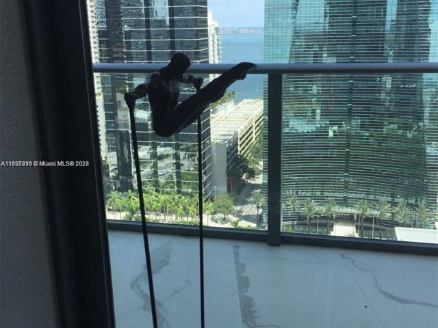 Apartment for sale  Unit #2104 - photo 5620819