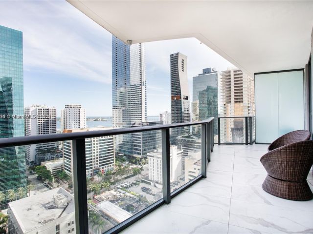 Apartment for sale  Unit #2104 - photo 5620821