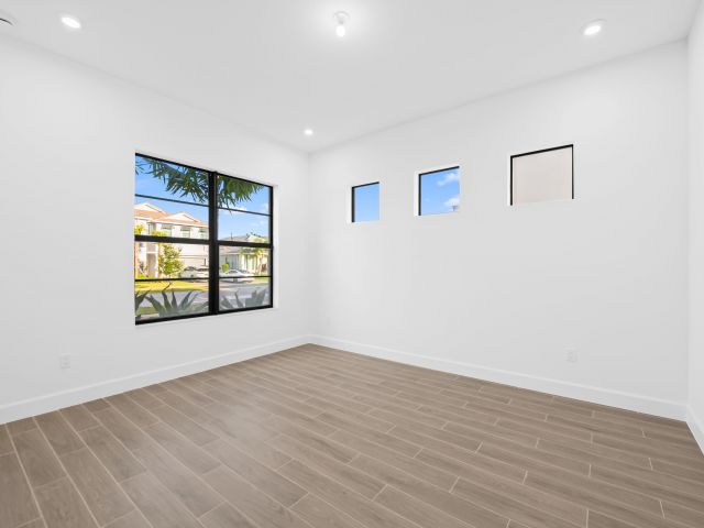 Home for sale at 2732 NW 87th Terrace - photo 6688345