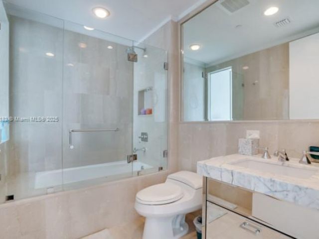 Apartment for sale  Unit #602 - photo 5668614