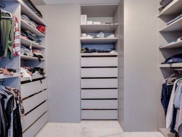 Apartment for sale  Unit #602 - photo 5668617