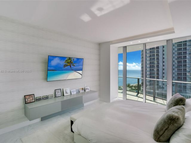 Apartment for sale  Unit #602 - photo 5668625