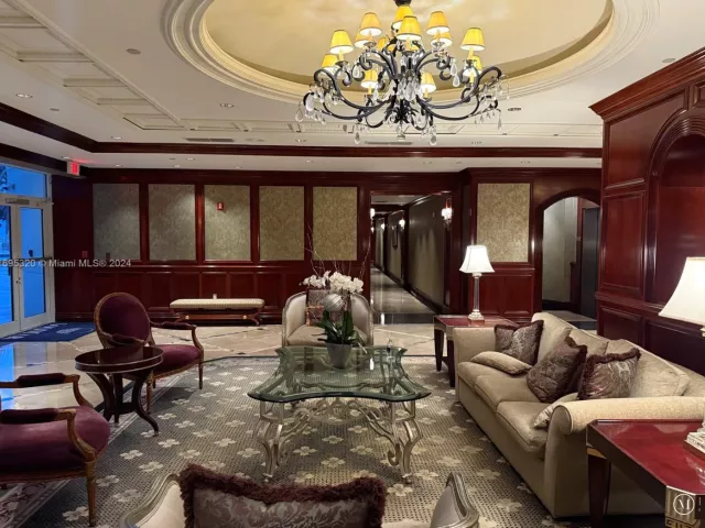 2-bedroom condo for sale in Surfside - 9559 Collins Ave S6-C - MondialRealty