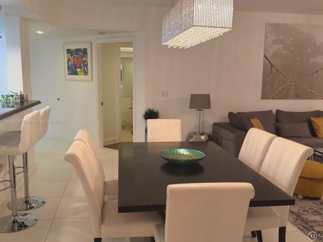 2-bedroom condo for sale in Surfside - 9559 Collins Ave S6-C - MondialRealty