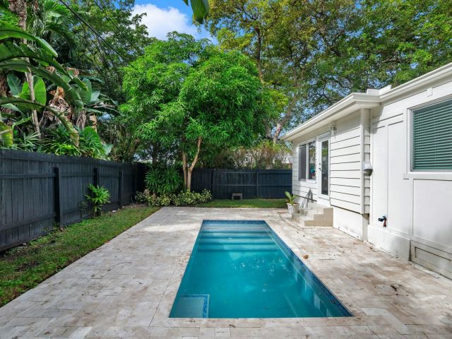 Home for rent at 240 Almeria Road - photo 5766399