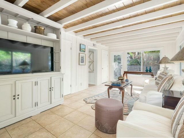 Home for rent at 240 Almeria Road - photo 5766413