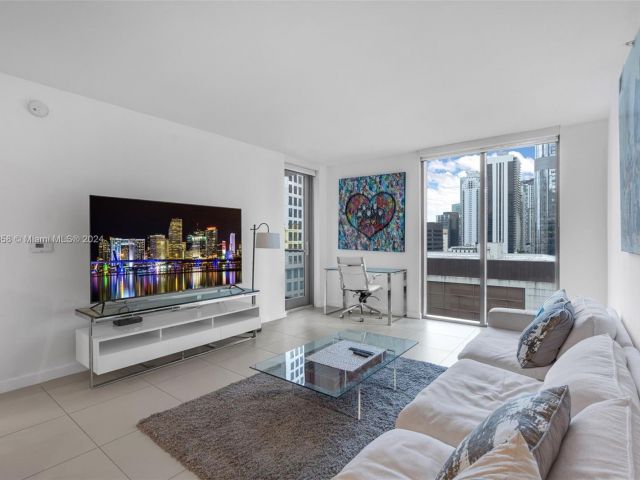 Apartment for rent  Unit #1907 - photo 5619304