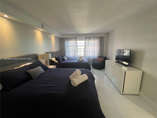 Apartment for sale  Unit #1403 - photo 5692634