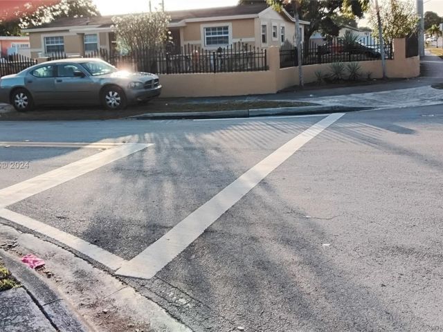 Home for sale at 20620 NW 34th Ave - photo 6126085