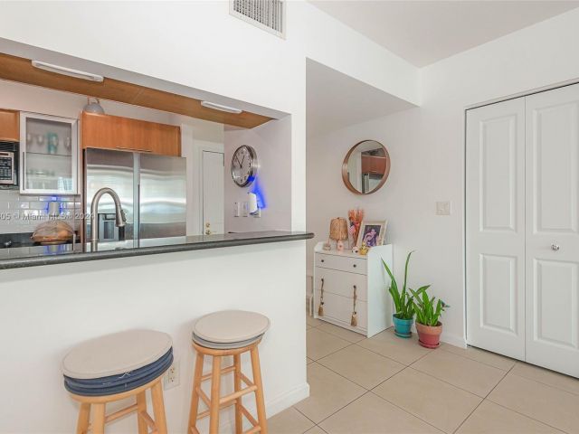 Apartment for sale  Unit #509S - photo 7428020
