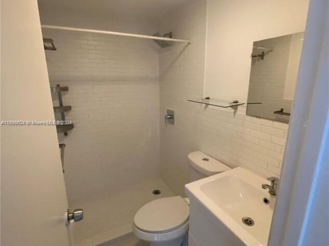 Home for sale at 1438 NW 27th St - photo 5969285