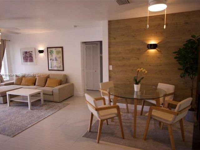 Home for sale at 1438 NW 27th St - photo 5969291