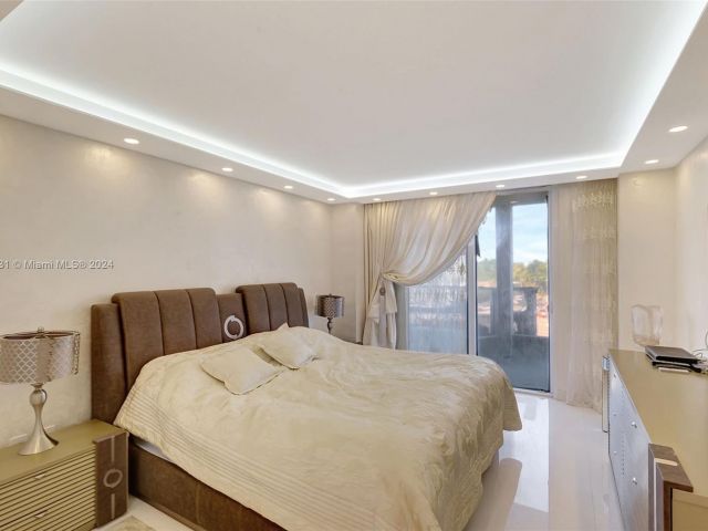 Apartment for sale  Unit #5O/complete renovated - photo 5578128