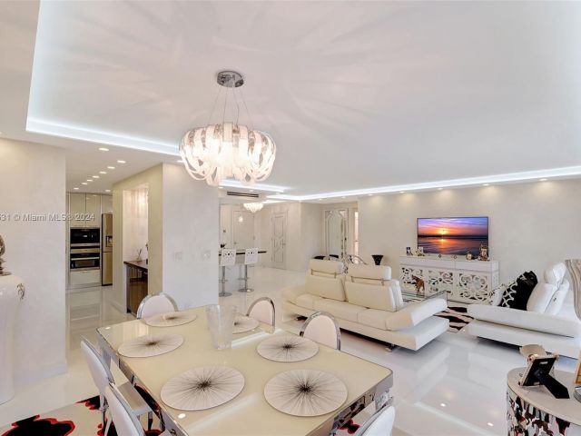 Apartment for sale  Unit #5O/complete renovated - photo 5578137