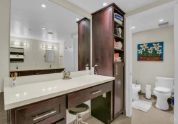 Apartment #7b at The Palms