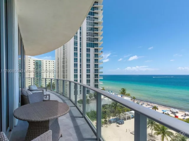 2-bedroom condo for sale in Hollywood - 4111 S Ocean Dr 601 - MondialRealty