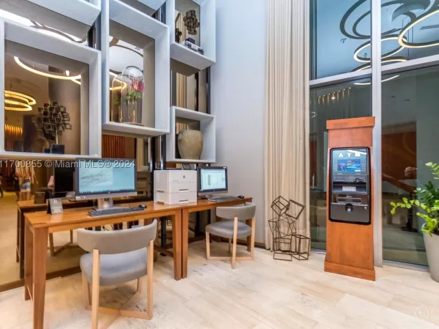 2-bedroom condo for sale in Hollywood - 4111 S Ocean Dr 601 - MondialRealty