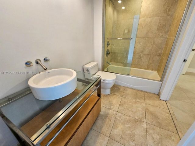 Apartment for sale  Unit #528 - photo 5533851