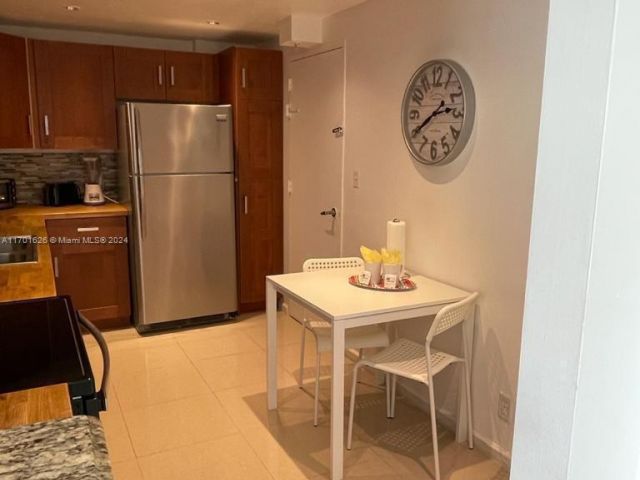 Apartment for sale  Unit #8U - photo 7479141