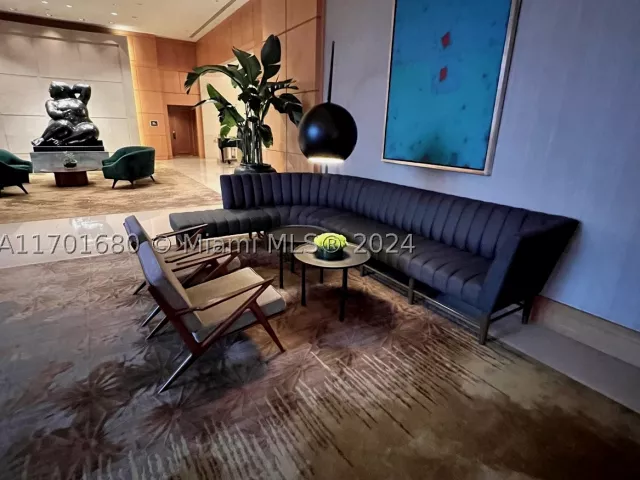 2-bedroom condo for sale in Miami - 1435 Brickell Ave 3307 - MondialRealty