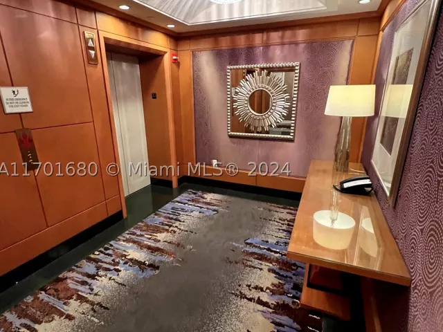 2-bedroom condo for sale in Miami - 1435 Brickell Ave 3307 - MondialRealty