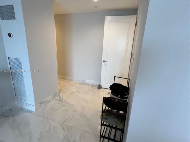 Apartment for sale  Unit #3307 - photo 5613098