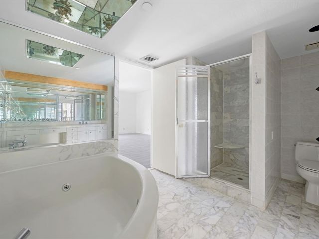 Apartment for sale  Unit #15G - photo 5908918