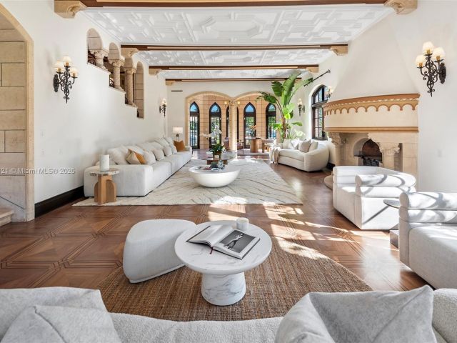 Home for sale at 49 Palm Ave - photo 5515909