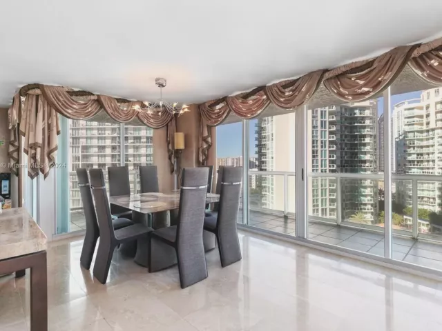 Apartment for sale  Unit #1451 - photo 5651753