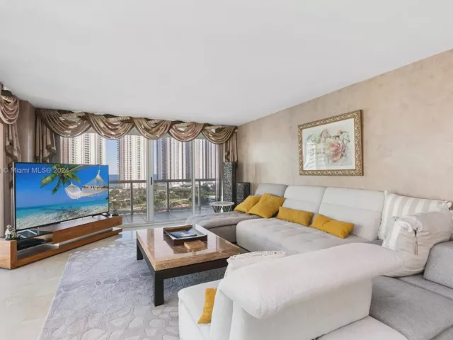 Apartment for sale  Unit #1451 - photo 5651754