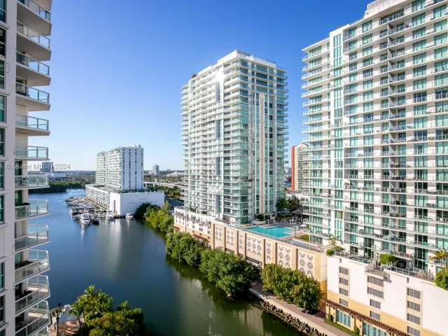 Apartment for sale  Unit #1451 - photo 5651747