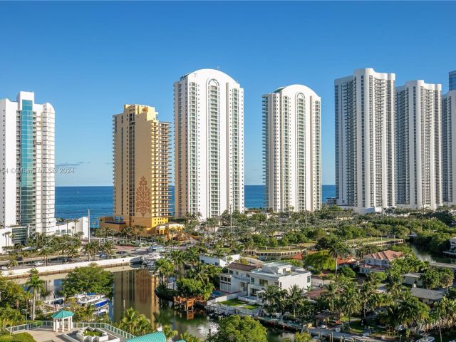 Apartment for sale  Unit #1451 - photo 5651743