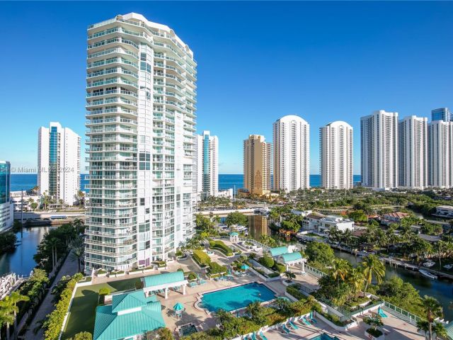 Apartment for sale  Unit #1451 - photo 5651746