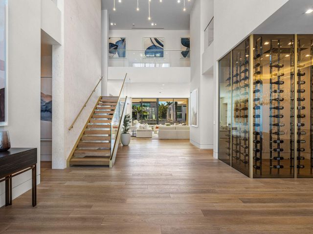 Home for sale at 224 W Key Palm Road - photo 5842867