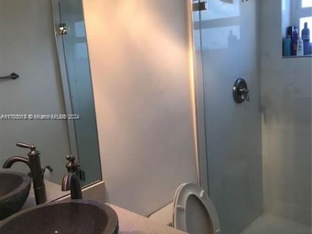 Apartment for sale  Unit #1108 - photo 6085468