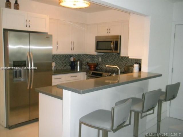 Apartment for sale  Unit #1108 - photo 6085479