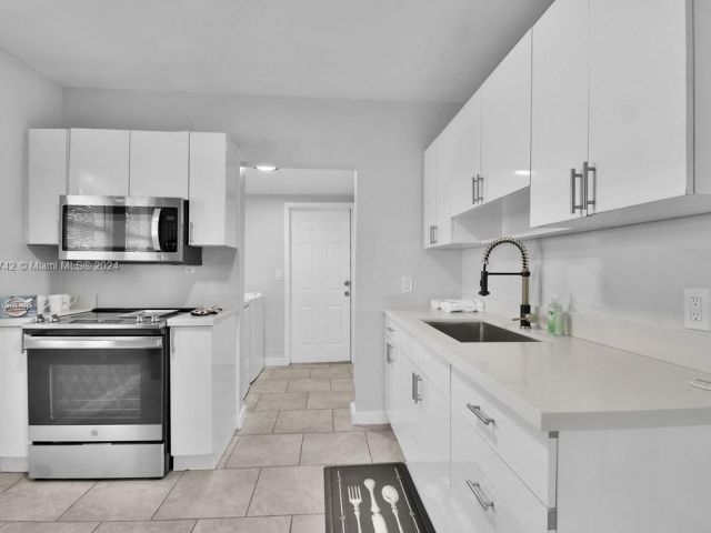 Home for sale at 585 NW 51st St - photo 5703768