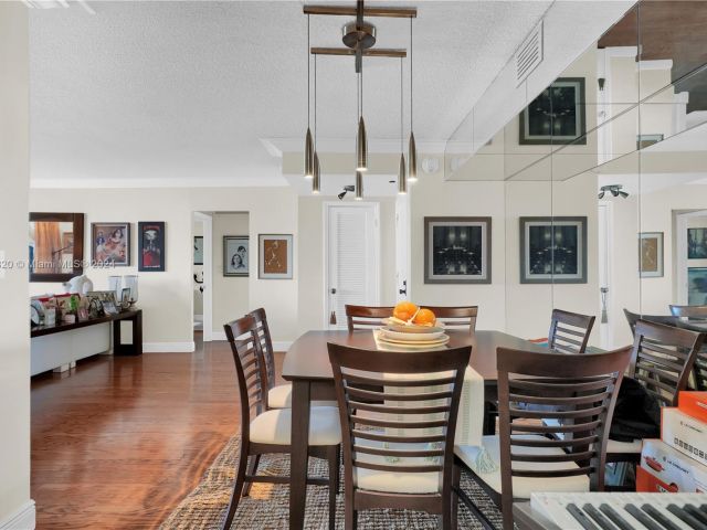 Apartment for sale  Unit #E803 - photo 5675457