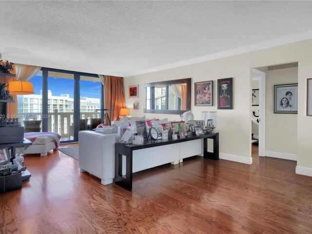 Apartment for sale  Unit #E803 - photo 5675458