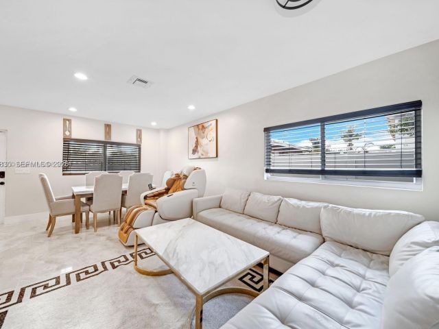 Home for sale at 615 NW 10th Ter 1 - photo 7465000