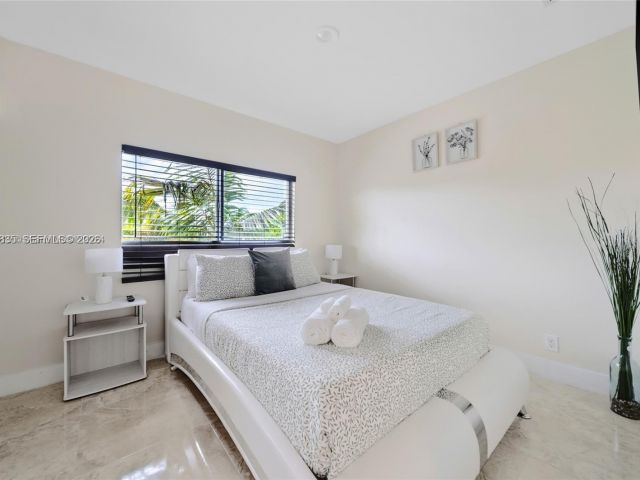 Home for sale at 615 NW 10th Ter 1 - photo 7465019