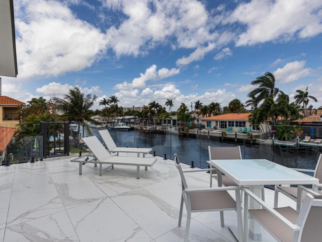 Home for sale at 2447 SE 10th Street - photo 5544076