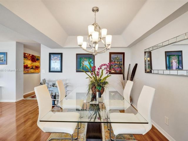 Apartment for sale  Unit #8B - photo 6251441