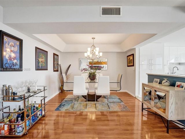 Apartment for sale  Unit #8B - photo 6251442