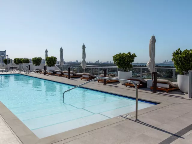 3-bedroom condo for sale in Miami Beach - 6800 Indian Creek Dr PH2 - MondialRealty