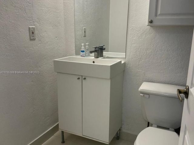 Apartment for sale  Unit #1603 - photo 5634732