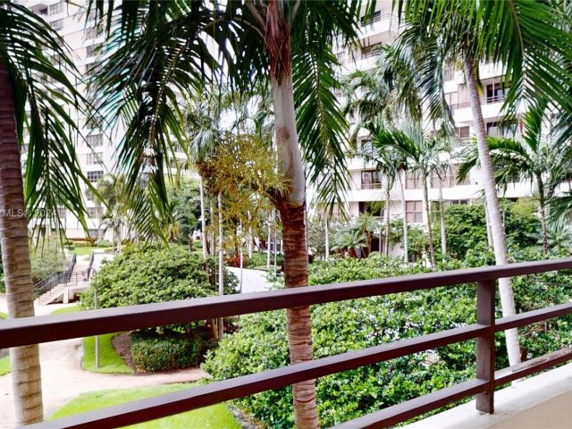 Apartment for sale  Unit #417 - photo 5679789