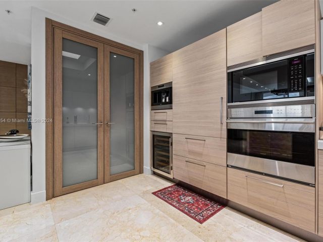 Apartment for sale  Unit #PH-5 - photo 5687818