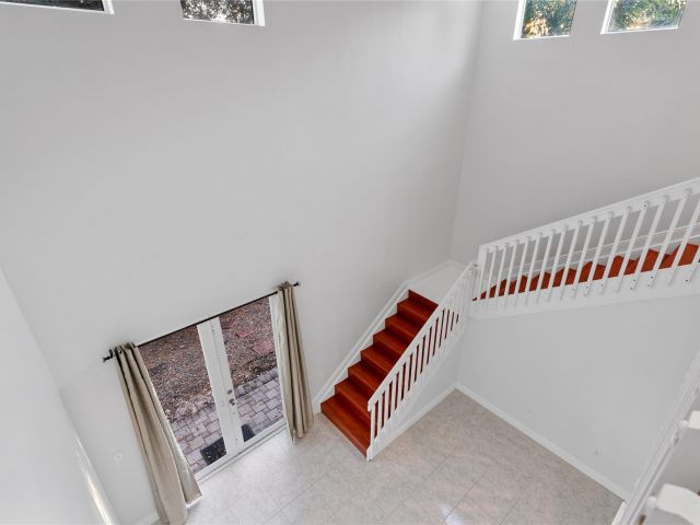 Home for rent at 316 SW 16th St B - photo 5818503