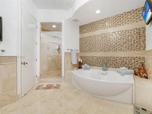 Apartment for sale  Unit #1906 - photo 5659578